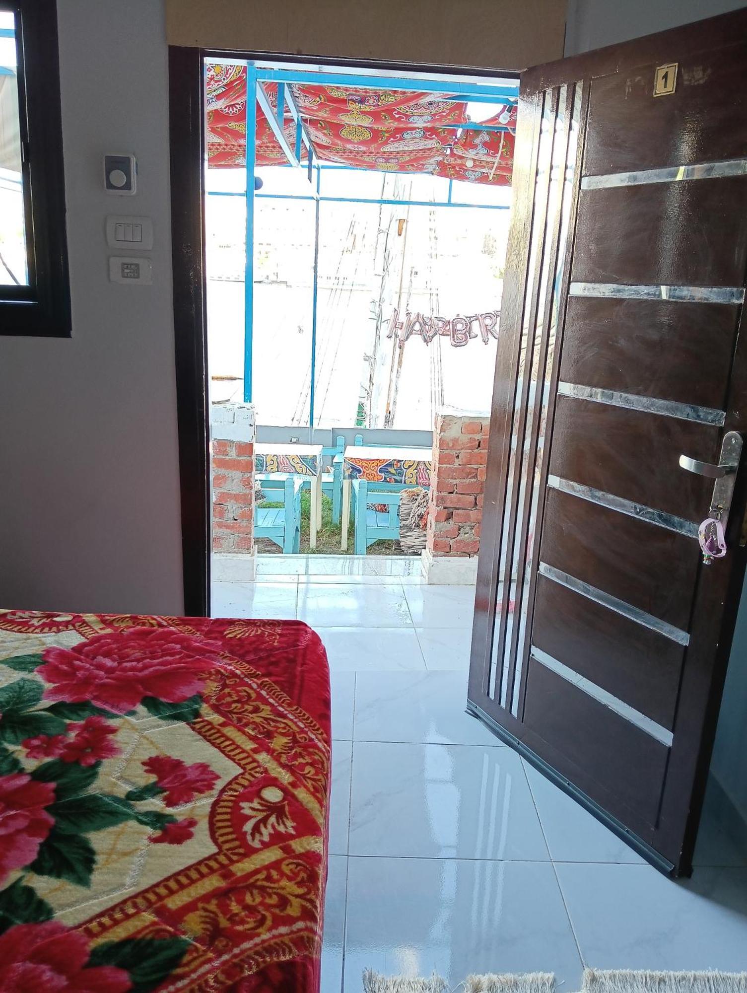 Onaty Narty Guest House 阿斯旺 外观 照片