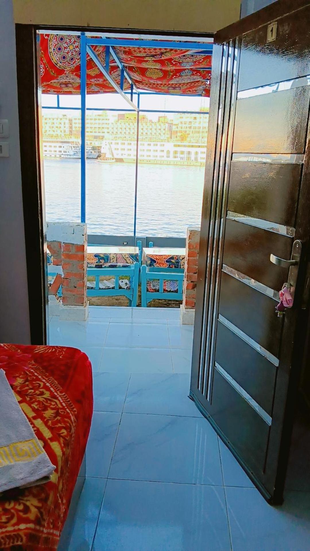 Onaty Narty Guest House 阿斯旺 外观 照片